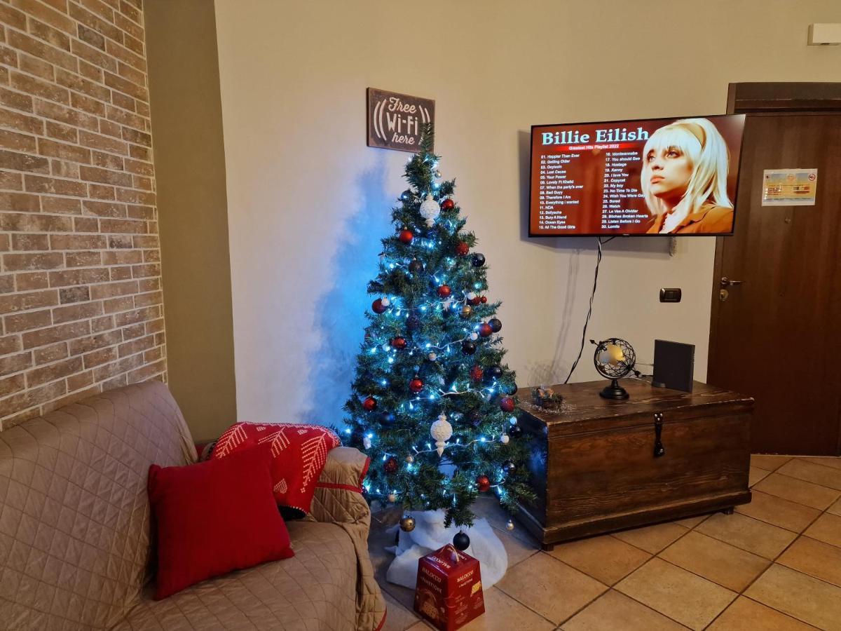 Beautiful Apartament On The Outskirts Of Rome Barbara Casa Vacanza Roma Portuense Buitenkant foto